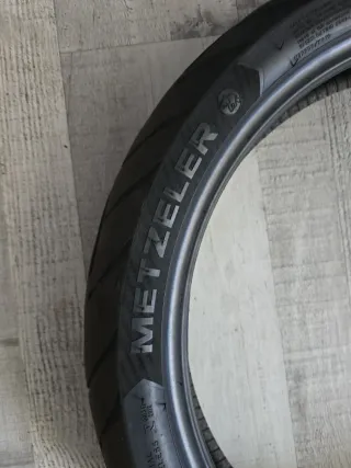 Neumático 120/70-19 USADO
Metzeler 