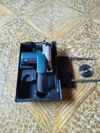 Serra circular Bosch GKS 12V-26