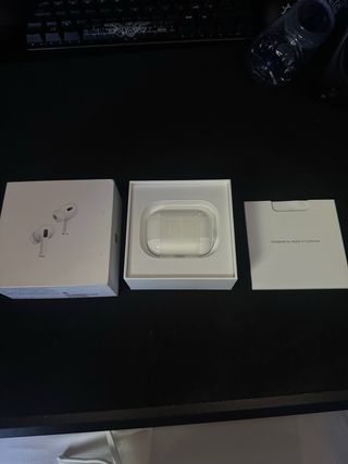 AirPods Pro di seconda generazione bianchi