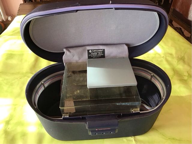 Beauty case rigido Samsonite blu scuro