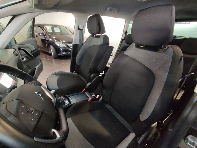 Citroën Grand C4 Picasso PureTech 130 S&S 6v Live