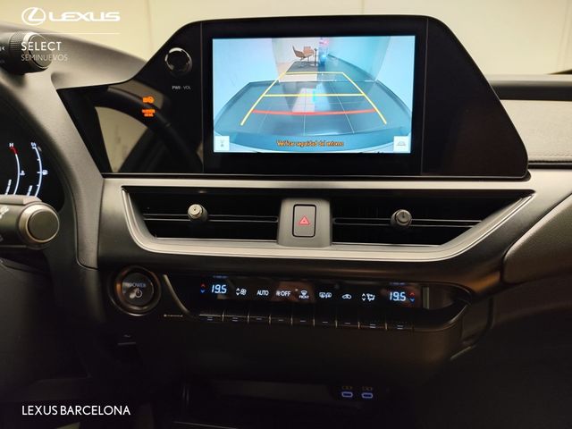 Lexus UX300h UX+ 2025 REF 8726