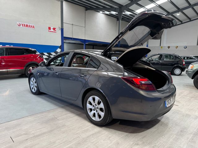 Opel Insignia 2015