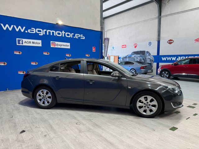 Opel Insignia 2015