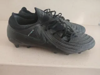 Botas de fútbol Nike phantom luna elite AG.