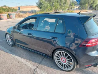 Volkswagen Golf 2014