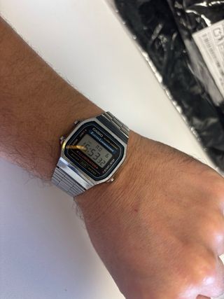 Reloj Casio A168 Plata