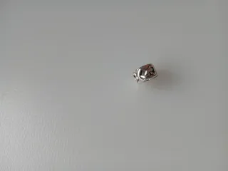 Anillo de plata con diseño entrelazado