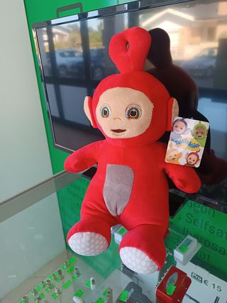 Peluche Teletubbie Vermelho 36cm