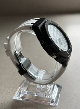 G-Shock Casioak Blanco y Negro Modificado