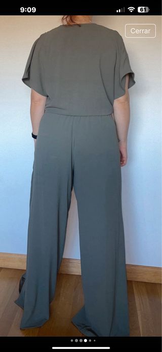 Conjunto Zara pantalón y blusa verde militar