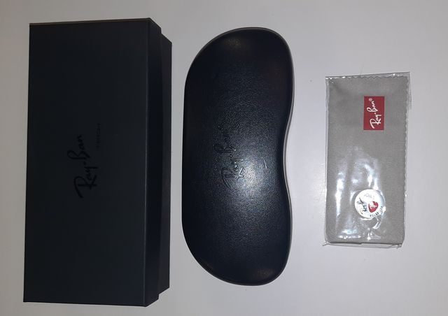 Set Ray-Ban Originale – Scatola, Custodia Rigida e