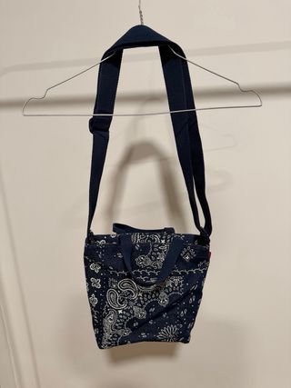 Bolso bandolera Levi's azul