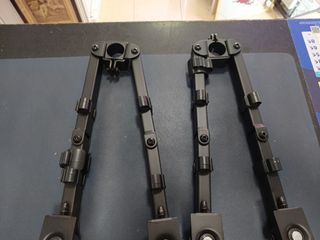 Soporte Bipode Negro para Monitor