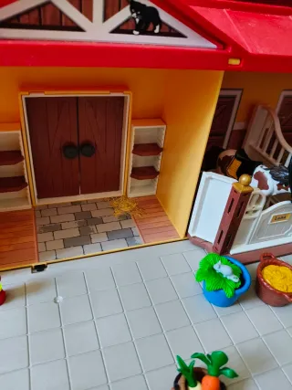 Playmobil Maletín Cuadras y Accesorios