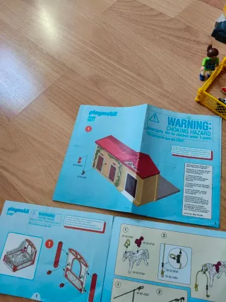 Playmobil Maletín Cuadras y Accesorios