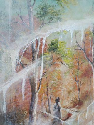 Paesaggio con finestra in legno e vetro