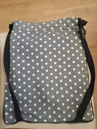 Mochila de mujer con lunares