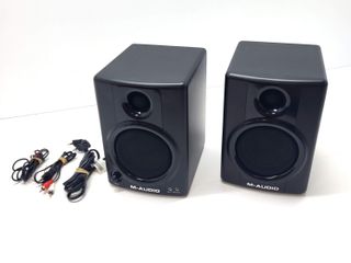 altavoces pc m-audio av40