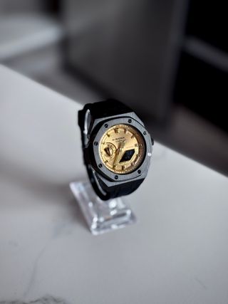 G-Shock GA-2100 Mod Casioak Oro y Negro