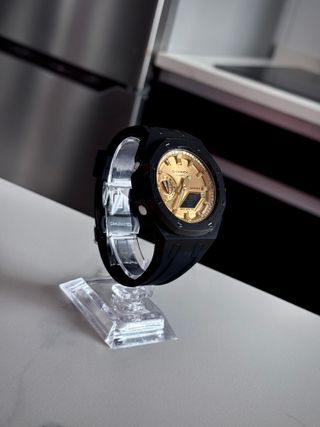 G-Shock GA-2100 Mod Casioak Oro y Negro