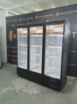 Nevera Expositora Bebidas 3 Puertas