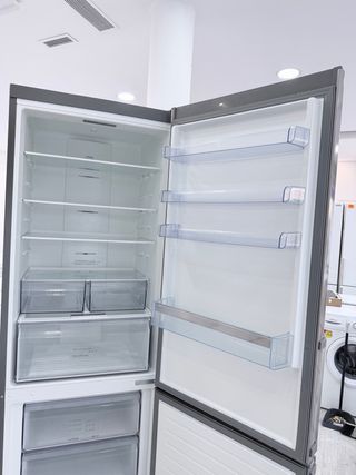 FRIGORIFICO COMBI BALAY INOX 2 MTS X 70 ALTO.
