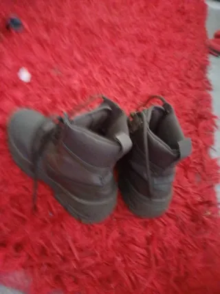 Botas niño talla 36