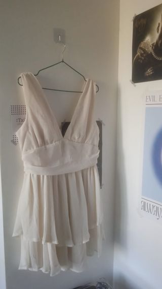 Vestito con volant beige taglia L