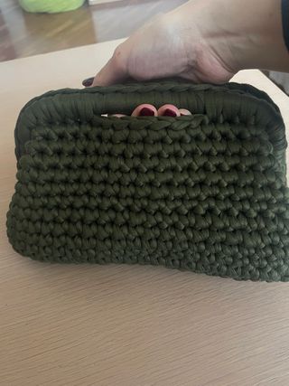 Borsa uncinetto verde fatta a mano