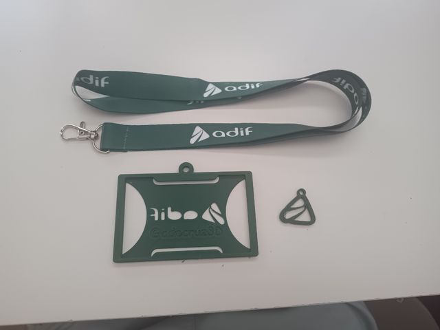 Lanyard Tarjetero y Llavero ADIF Verde