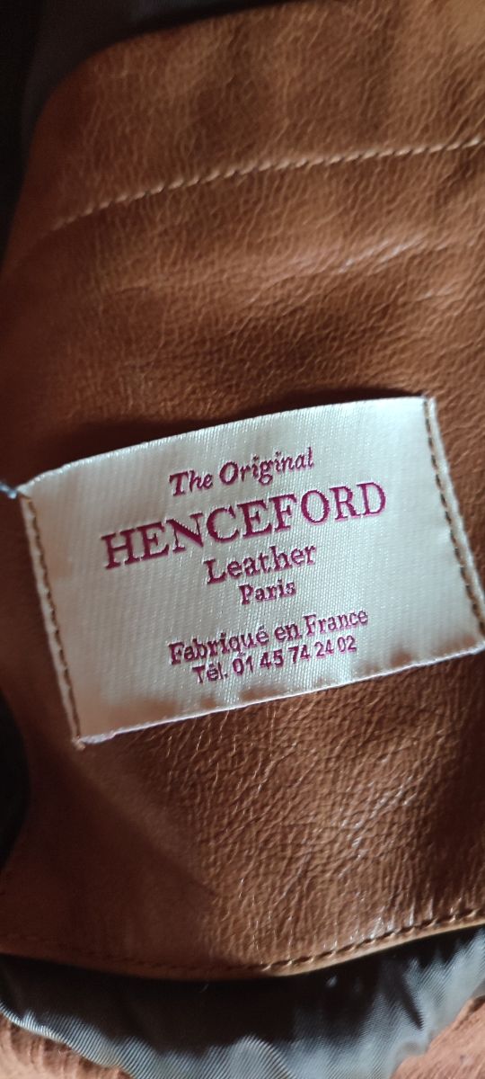 Chaqueta de piel marrón