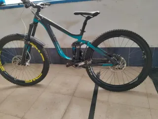 Giant Reign 27.5