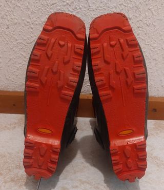 Botas Esquí Travesía Atomic Backland Carbon. 29,5.