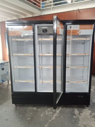 Nevera Expositora Bebidas 3 Puertas
