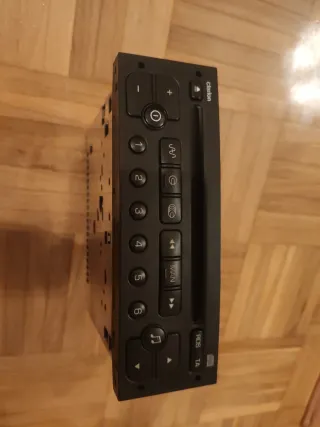 Radio CD Clarion Citroen C5