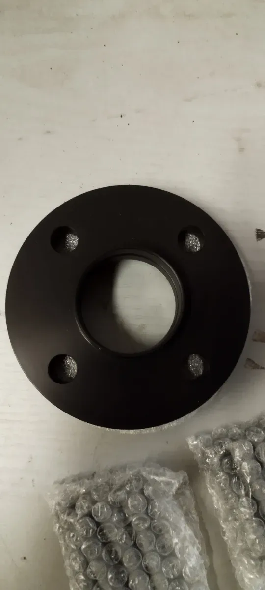 Separadores Nissan Sunny