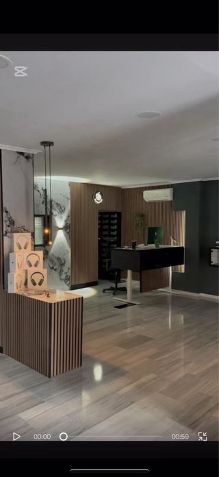 Mini schermo per iPhone 13