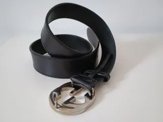 Cinturón Gucci Negro Hebilla Plata