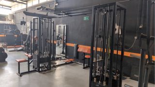 Lote de máquinas de gimnasio
