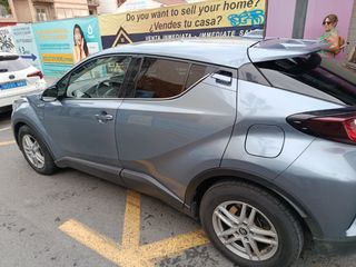 Toyota C-HR 2021