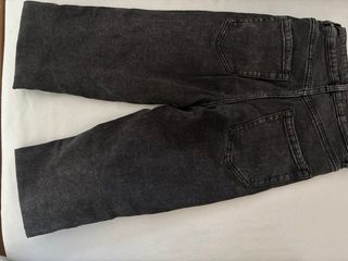 Pantalón vaquero negro Talla 34