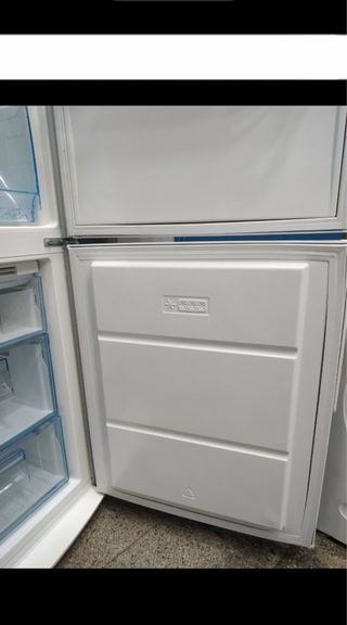 Nevera Combi No Frost Electrolux 2m