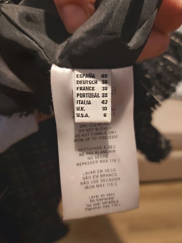 Abrigo Javier Simorra cuadros blanco y negro