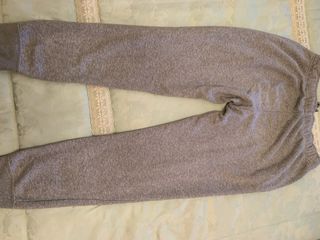 Pantalón Nike Gris