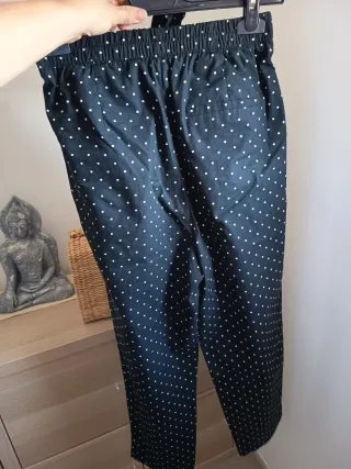Pantalones negros lunares con lazo
