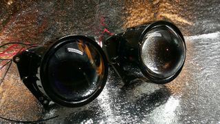 Faros delanteros Bi-LED para BMW y Mercedes