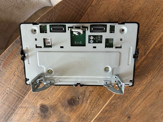 Pantalla Original VW Caravelle T6.1 2023