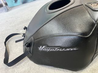 Funda protector Depósito Hayabusa 1300 BAGSTER 