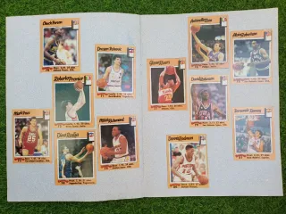 Álbum Los 100 Gigantes del Basket Mundial